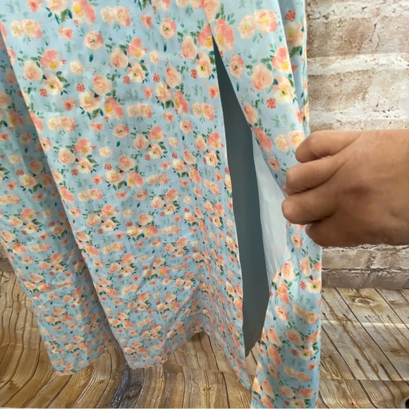 Lavish Alice Aria Pleated Tie Strap Midi Dress Blue Floral Size 6 NEW - Picture 6 of 10